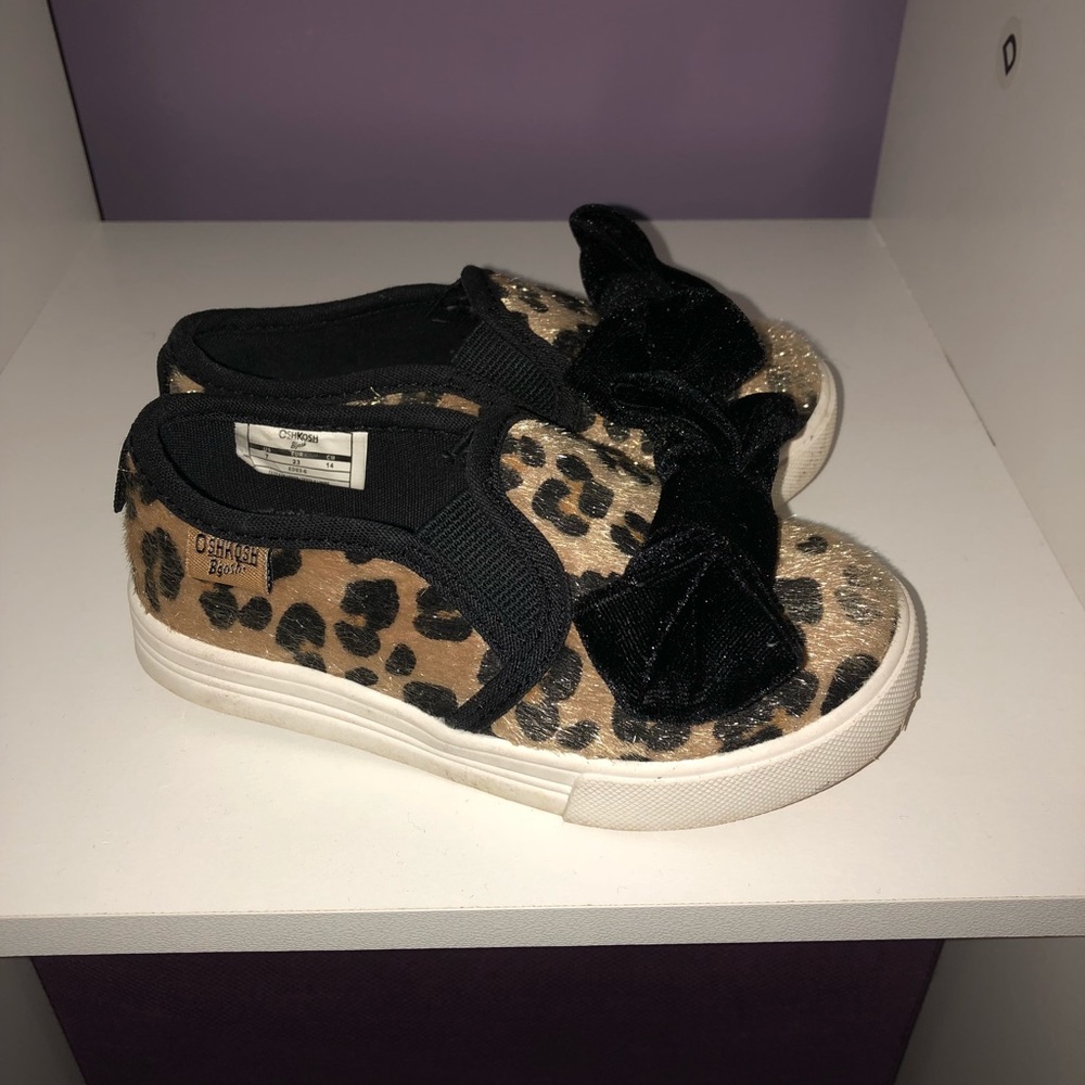 Osh Kosh Leopard Slip on Loafers Size 7